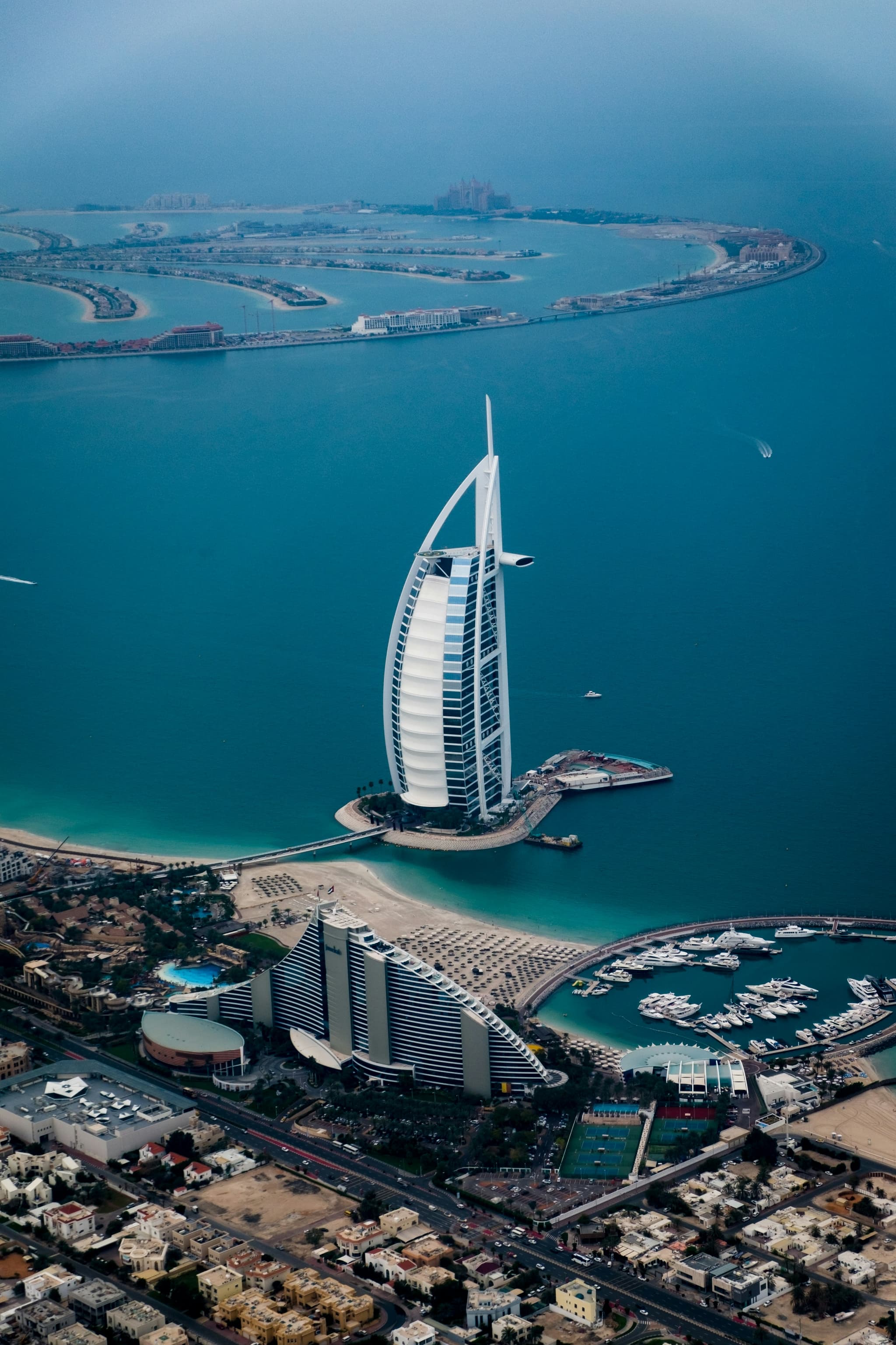 Top 10 places to visit in Dubai